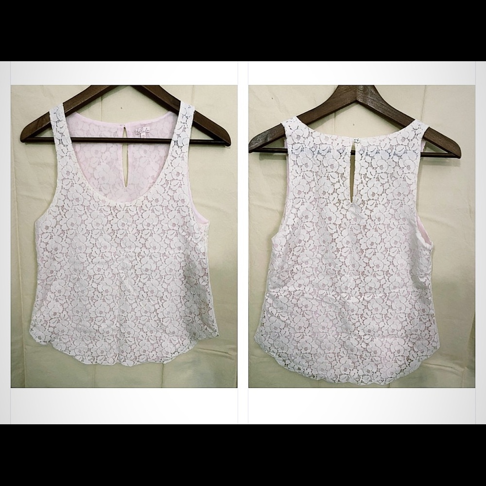 Lace Blouse from Aritzia Size XS Perfect Condition